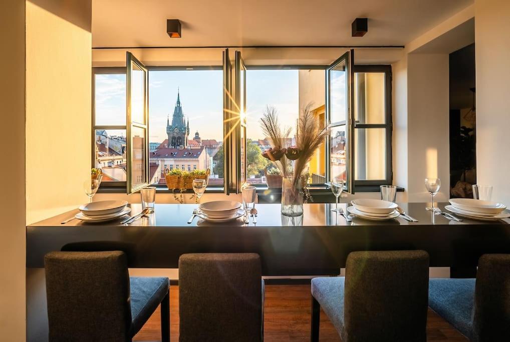 Tower Old Town Lux 4br & 3bath Terrace * Prague
